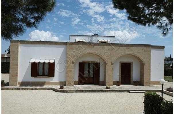 Gianpaolo Ospitale Scorrano (Apulia) Exterior foto